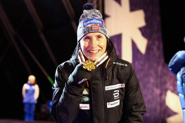 NORDIC SKIING - FIS WC Lahti 2017 LAHTI,FINLAND,25.FEB.17 - NORDIC SKIING, Ski jumping Skispringen Ski nordisch - FIS Nordic World Ski Championships, 7,5+7,5km Skiathlon, ladies, award ceremony. Image shows Marit Bjoergen (NOR). GEPAxpictures xDanielxGoetzhaber