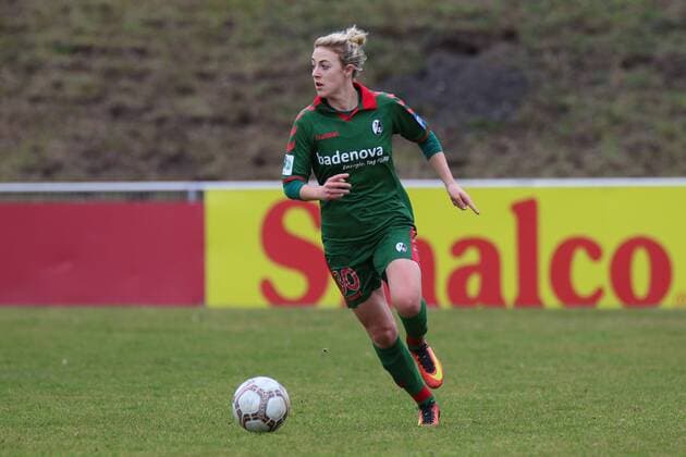Carolin Simon ( 30, SC Freiburg) in Aktion, Fussball - Damen Bundesliga - MSV Duisburg vs. SC Freiburg, Duisburg,26.02.2017, Duisburg Copyright: xBOHLA xEibner-Pressefotox EP_MBO