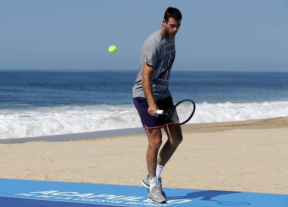 Argentine tennis player Juan Martin del Potro participates with the Canadian Eugenie Bouchard during an activity to promote tourism at the Pie de la Cuesta beach, in Acapulco, Mexico, on 27 February 2017, in the framework of the Tennis Mexican Open. Tennis Mexican Open !ACHTUNG: NUR REDAKTIONELLE NUTZUNG!  Copyright: xJoséxMéndezx MEX50 20170227-636238222263112010