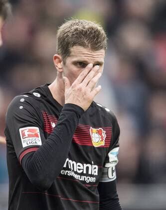 Lars BENDER (LEV) enttaeuscht Fussball 1. Bundesliga 22. Spieltag, Bayer 04 Leverkusen (LEV) - 1. FSV Mainz 05 (MZ), am 25.02.2017 in Leverkusen Deutschland.