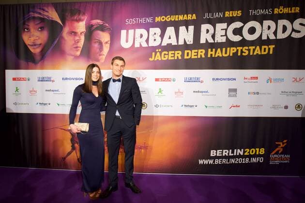 Leichtathletik Berlin 27.02.2017 BEM 2018 Leichtathletik EM 2018 in berlin Weltpremiere von Urban Records Image Film Zoo Palast Berlin Thomas Röhler Speerwurf Olympiasieger mit Freundin Lucia