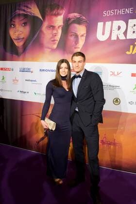 Leichtathletik Berlin 27.02.2017 BEM 2018 Leichtathletik EM 2018 in berlin Weltpremiere von Urban Records Image Film Zoo Palast Berlin Thomas Röhler Speerwurf Olympiasieger mit Freundin Lucia