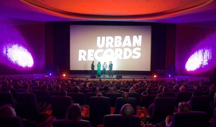 Leichtathletik Berlin 27.02.2017 BEM 2018 Leichtathletik EM 2018 in berlin Weltpremiere von Urban Records Image Film Zoo Palast Berlin Sosthene Moguenara Weitsprung Julian Reus Sprint 100m Thomas Röhler Speerwurf