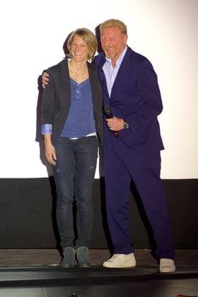 Leichtathletik Berlin 27.02.2017 BEM 2018 Leichtathletik EM 2018 in berlin Weltpremiere von Urban Records Image Film Zoo Palast Berlin Jennifer Oeser ehemalige Siebenkämpferin übergebt den Never Give Up Preis an Boris Becker tennis