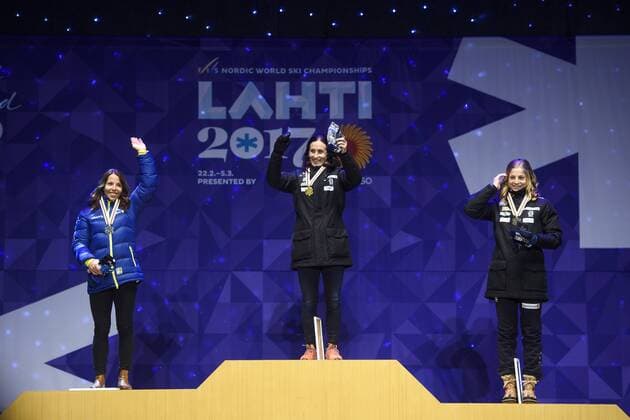Ski Nordisch, WM in Lahti, Siegerehrung 10km Langlauf der Damen am Abend Charlotte Kalla, Sverige, Marit Björgen, Norge und Astrid Uhrenholdt Jacobsen, Norge 10km klassisch Lahti.  Copyright: CARLxSANDIN BB170228CS186