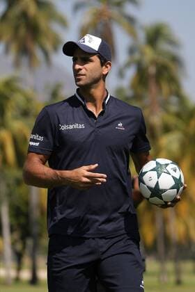 Colombian tennis player Robert Farah participates in a footgolf game as part of the leisure activities of the Mexico Tennis Open in Acapulco, Guerrero, Mexico, 28 February 2017. MEXICO TENIS OPEN !ACHTUNG: NUR REDAKTIONELLE NUTZUNG!  Copyright: xJoséxMéndezx MEX001 20170228-636239131256570073