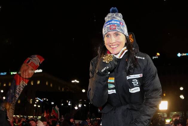 Ski Nordisch, WM in Lahti, Siegerehrung 10km Langlauf der Damen am Abend February 28, 2017 - Lahti, Finland - Marit Bjoergen (NOR) during the Award Ceremony after Ladies cross-country 10.0km Individual Classic final, at FIS Nordic World Ski Championship 2017 in Lahti On Tuesday, February 28, 2017, in Lahti, Finland. Women s Cross Country Distance - FIS Nordic World Ski Championships  - ZUMAn230 20170228_zaa_n230_388 Copyright: xFotoxOlimpikx