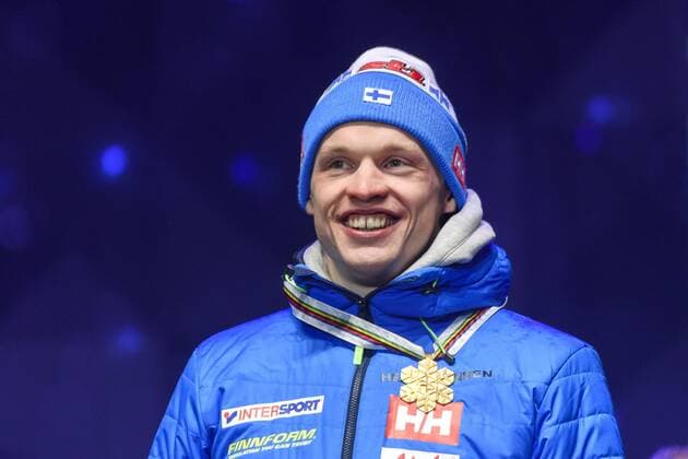 Nordische Ski-WM, 15km Langlauf der Herren, Siegerehrung Iivo Niskanen, Finland - Lahti, Finnland - Nordische Ski WM, Langlauf, Siegerehrung.  Copyright: CARLxSANDIN BB170301CS181