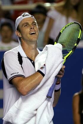 US Sam Querrey celebrates after defeating Austrian Dominic Thiem during their Mexican Tennis Open Tournament quarter final game, in Acapulco, Mexico, 02 March 2017. Mexican Tennis Open Tournament !ACHTUNG: NUR REDAKTIONELLE NUTZUNG!  Copyright: xJoséxMéndezx MEX54 20170303-636241163066843150