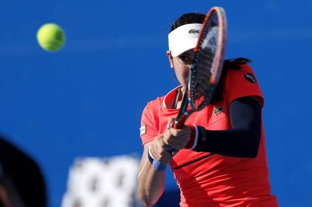 US tennis player Christina McHale reutrns the ball to French Kristina Mladenovic during their Mexico Tennis Open semifinal match in Acapulco, Guerrero, Mexico, 03 March 2017. MEXICO TENNIS OPEN SEMIFINALS !ACHTUNG: NUR REDAKTIONELLE NUTZUNG!  Copyright: xJosexMendezx MEX010 20170304-636241860308390887