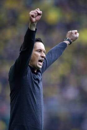 Dortmund, Deutschland, 1.Fußball-Bundesliga, Borussia Dortmund : Bayer Leverkusen 6-2 am 04. 03. 2017 im Signal-Iduna Park in Dortmund Trainer Roger SCHMIDT (LEV)