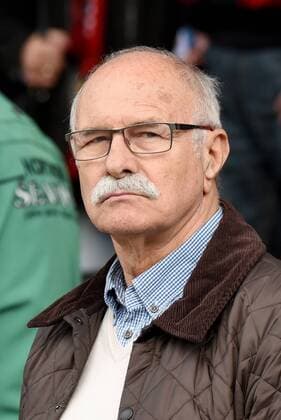 Vize-Präsident Wolfgang Kurka (FSV Frankfurt) enttaeuscht. Deutschland, Aspach: Fussball, 3.Liga: SG Sonnenhof Grossaspach vs FSV Frankfurt am 04.03.2017, mechatronik- Arena.