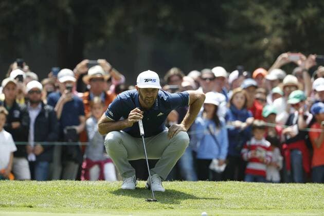 March 5, 2017 - Mexico - EUM20170305DEP23.JPG.CIUDAD DE MEXICO Golf Golf-Torneo.- El golfista estadounidense Dustin Johnson se consagro campeon del WGC Mexico Championship Golf 2017, que tuvo lugar del 2 al 5 de marzo en el Club de Golf Chapultepec, ubicado en el Estado de Mexico. En imagen, aspectos de la ultima ronda del torneo y la entrega del trofeo este 5 de marzo.  - ZUMAu78_ 20170305_zaf_u78_055 Copyright: xLuisxCortesx