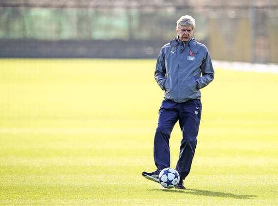 Arsenal s Arsene Wenger during training at London Colney, London. Picture date March 6th, 2017 Pic David Klein Sportimage EDITORIAL USE ONLY. No use with unauthorised audio, video, data, fixture lists, club league logos or live services. Online in-match use limited to 120 images, no video emulation. No use in betting, games or single club league player publications.