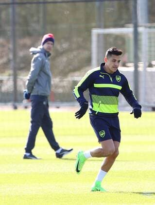 Arsenal s Alexis Sanchez during training at London Colney, London. Picture date March 6th, 2017 Pic David Klein Sportimage EDITORIAL USE ONLY. No use with unauthorised audio, video, data, fixture lists, club league logos or live services. Online in-match use limited to 120 images, no video emulation. No use in betting, games or single club league player publications.