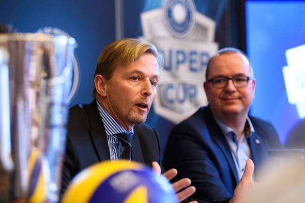 06.03.2017, Neues Rathaus, Hannover Volleyball, Supercup, Pressekonferenz Hannover Heinz Wübbena Wuebbena (Präsident Praesident Nordwestdeutscher Volleyball-Verband), Frank Bleydorn (Pressesprecher Volleyball Bundesliga VBL)
