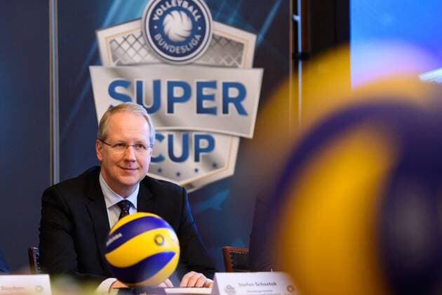 06.03.2017, Neues Rathaus, Hannover Volleyball, Supercup, Pressekonferenz Hannover Stefan Schostok (Oberbürgermeister Oberbuergermeister Hannover)