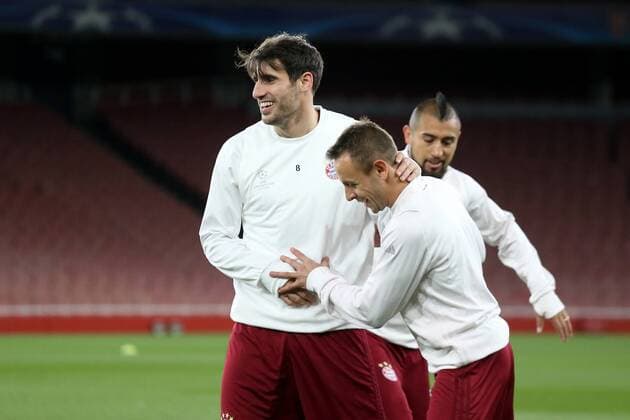 Javier Martinez (FC Bayern Muenchen 8) Rafinha (FC Bayern Muenchen 13) Arturo Vidal (FC Bayern Muenchen 23), Abschlusstraining, Arsenal FC - FC Bayern Muenchen , UEFA Champions League, Achtelfinale, Fussball, 06.03.2017, London Copyright: xLangerx xEibner-Pressefotox EP_HLR