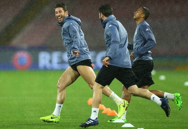 March 6, 2017 - Naples, Italy - Real Madrid s player Sergio Ramos attends a training session under heavy rain on the eve of the Champions League football match Napoli vs Real Madrid on March 6, 2017 at the San Paolo stadium in Naples. Real Madrid Training and press conference PK Pressekonferenz  - ZUMAn230 20170306_zaa_n230_219 Copyright: xMatteoxCiambellix