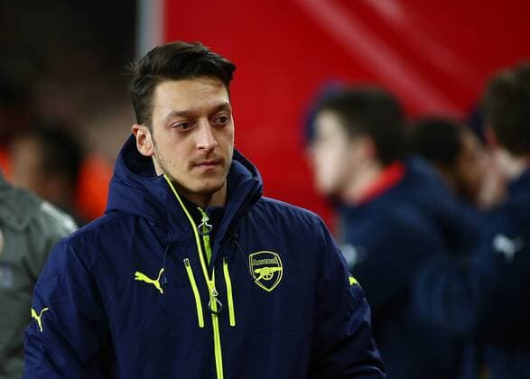 March 7th 2017, Emirates, London, England; UEFA Champions League football, Arsenal FC versus Bayern Munich; Mesut Ozil of Arsenal starts the game on the bench xMarkxKertonx  ActionPlus11854196