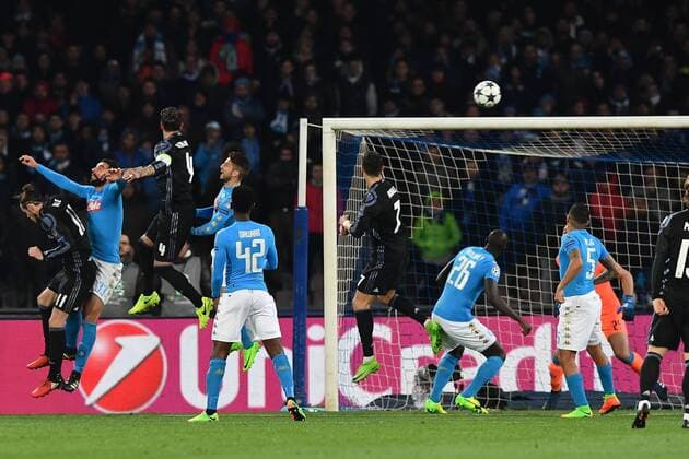 Fußball, CL, SSC Neapel - Real Madrid As Napoli 07 03 2017 - Champions League SSC Napoli-Real Madrid goal Sergio Ramos 