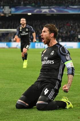 Fußball, CL, SSC Neapel - Real Madrid Sergio Ramos Real 1-2 Goal celebration Napoli 07-03-2017 Stadio San Paolo Uefa Champions League 2016 2017 Round of 16 SSC Napoli-Real Madrid AndreaxStaccioli