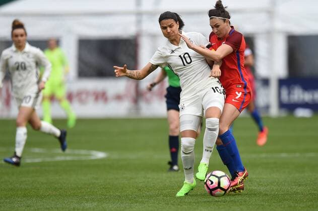 MAR 07, 2017: Germany s Dzsenifer Marozsan (10) fights England s Jodie Taylor (9) for the ball during the match between the women s national teams of Germany and England at the SheBelieves Cup at RFK Stadium in Washington DC. Germany won the match 1-0. CSM SOCCER 2017: Germany vs England MAR 07 - ZUMAcjm_ 20170307_zaf_cjm_071 Copyright: xJohnxMiddlebrookx