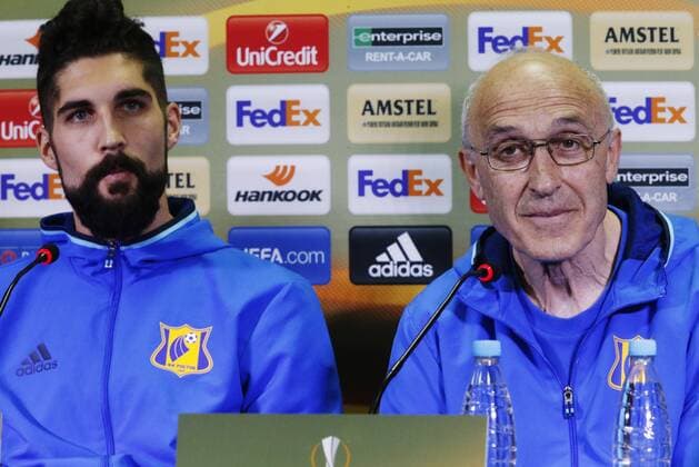 ROSTOV-ON-DON, RUSSIA - MARCH 8, 2017: FC Rostov s Miha Mevlja (L) and head coach Ivan Danilyants during a press conference PK Pressekonferenz ahead of the 1st leg of their 2016-17 UEFA Europa League Round of 16 football match against Manchester United ManU Valery Matytsin TASS  TS0439DF