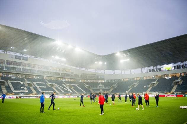Genk s players pictured in action during a training session of Belgian soccer team KRC Genk, Wednesday 08 March 2017, in Gent. Tomorrow Gent is playing a first-leg game of 1 8 finals of the Europa League competition against Belgian club KRC Genk. JASPERxJACOBS  x05060882x