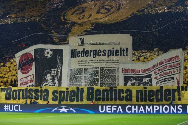Bilder des Tages - SPORT 08.03.2017, xkvx, Fussball Champions League, Borussia Dortmund - Benfica Lissabon, emspor, v.l. Choreo Borussia Dortmund Fans Suedtribuene Stimmung Gesang Niedergspielt Dortmund