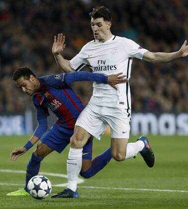 FC Barcelona Barca s Brazilian striker Neymar Jr. (L) vies for the ball with Thomas Meunier of Paris Saint-Germain during the UEFA Champions league second leg round of 16 match between FC Barcelona and Paris Saint-Germain at Camp Nou stadium in Barcelona, Catalonia, Spain, 08 March 2017. FC BARCELONA VS. PARIS SAINT-GERMAIN !ACHTUNG: NUR REDAKTIONELLE NUTZUNG!  Copyright: xAndreuxDalmaux BCN001 20170308-636246100774467411