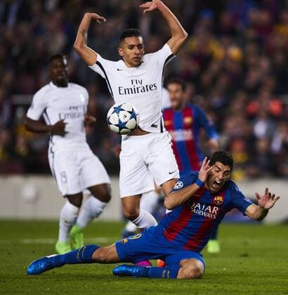Fußball, CL, FC Barcelona - Paris St. Germain 08.03.2017, xslx, Fussball Champions League, FC Barcelona Barca - Paris St. Germain, emspor vl Luis Suarez (FC Barcelona) elfmeter, Lucas (Paris Saint-Germain) Barcelona