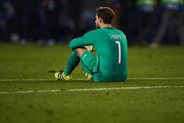 Bilder des Tages - SPORT Fußball, CL, FC Barcelona - Paris St. Germain 08.03.2017, xslx, Fussball Champions League, FC Barcelona Barca - Paris St. Germain, emspor vl Kevin Trapp (Paris Saint-Germain) schaut enttaeuscht nach der Niederlage Barcelona