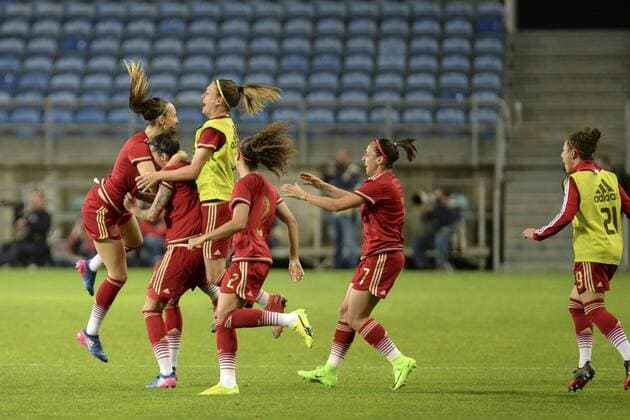 Fußball, Damen, Spanien gewinnt Algarve Cup LOULE, March 8, 2017 -- Players of Spain celebrate after winning the final of 2017 Algarve Cup women s soccer tournament between Canada and Spain at the Algarve Stadium in Loule, Portugal, on March 8, 2017. Spain claimed the title by defeating Canada with 1-0. ) (SP)PORTUGAL-LOULE-WOMEN S SOCCER-ALGARVE CUP-FINAL ZhangxLiyun 