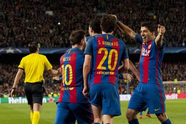 Fußball, CL, FC Barcelona - Paris St. Germain BARCELONA , March 8, 2017 -- Luis Suarez (1st R) of Barcelona celebrates with teammates during the UEFA Champions League Round of 16 second leg match between Barcelona and Paris Saint-Germain in Barcelona, Spain on March 8, 2017. Barcelona won 6-1 and advanced to the quarterfinal with 6-5 on aggregate. )(wll) (SP)SPAIN-BARCELONA-SOCCER-UEFA-UCL-BARCELONA VS PARIS SAINT-GERMAIN LinoxDexVallier 