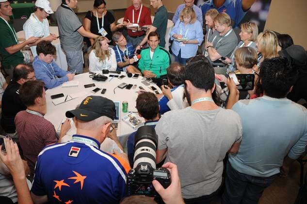 INDIAN WELLS, CA - MARCH 08: ATP Tennis Herren tennis player Roger Federer (SUI) does interviews during Player Media Day held during the BNP Paribas Open, on March, 8, 2017, at the Indian Wells Tennis Garden in Indian Wells, CA. (Photo by John Cordes Icon Sportswire) TENNIS: MAR 08 BNP Paribas Open Icon506170308060 EDITORIAL USE ONLY