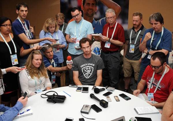 INDIAN WELLS, CA - MARCH 08: ATP Tennis Herren tennis player Andy Murray (GBR) does interviews during Player Media Day held during the BNP Paribas Open, on March, 8, 2017, at the Indian Wells Tennis Garden in Indian Wells, CA. (Photo by John Cordes Icon Sportswire) TENNIS: MAR 08 BNP Paribas Open Icon506170308067 EDITORIAL USE ONLY