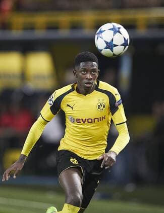 Ousmane DEMBELE, BVB 7 Einzelaktion mit Ball, Ganzfigur, Freisteller, Einzelbild, Hochformat, Aktion, Ganzkörper, Einzelaufnahmen, Action Ballannahme, Ballbehandlung BORUSSIA DORTMUND - BENFICA LISSABON 4-0 Fussball UEFA Champions League, Achtelfinale Gruppenphase,in Dortmund, 08.03.2017 CL Saison 2016 2017, BVB