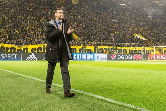 Dortmund, Germany 08.03.2017, UEFA Champions League - 2016 17 Season, Round of 16, Second leg, BV Borussia Dortmund - Benfica Lissabon, Sportlicher Leiter Michael Zorc (BVB) gestikuliert ( DeFodi048