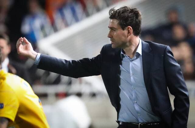Anderlecht s head coach Rene Weiler gestures during a soccer game between Cypriot club APOEL FC and Belgian team RSC Anderlecht in Nicosia, Cyprus, Thursday 09 March 2017, the first leg of the 1 8 finals of the Europa League competition. VIRGINIExLEFOUR  x05061825x