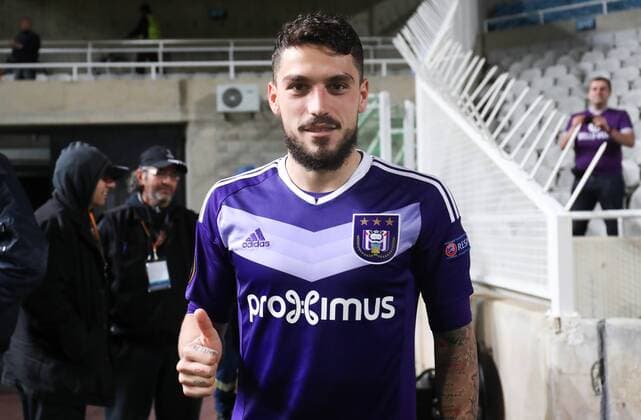 Anderlecht s Nicolae-Claudiu Stanciu celebrates after winning a soccer game between Cypriot club APOEL FC and Belgian team RSC Anderlecht in Nicosia, Cyprus, Thursday 09 March 2017, the first leg of the 1 8 finals of the Europa League competition. VIRGINIExLEFOUR  x05061869x