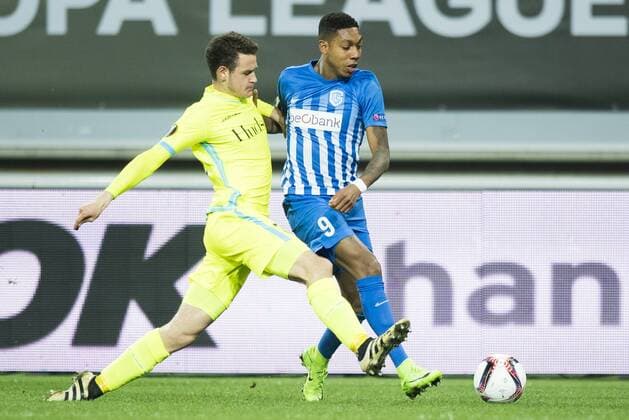 Gent s Louis Verstraete and Genk s Jean-Paul Boetius fight for the ball during a soccer game between Belgian teams KAA Gent and KRC Genk, Thursday 09 March 2017 in Gent, the first leg of the 1 8 finals of the Europa League competition. JASPERxJACOBS  x05061905x