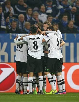 09.03.2017, Fussball UEFA Europa League 2016 2017, Achtelfinale, FC Schalke 04 - Borussia Mönchengladbach, in der VELTINS-Arena Gelsenkirchen. Jubel Gladbach zum Tor zum 0:1 