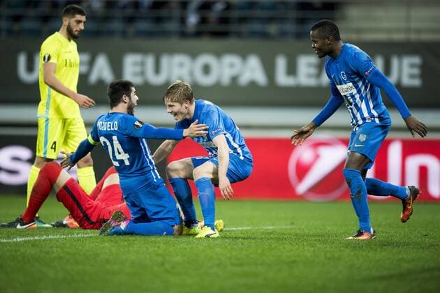 Genk s Alejandro Pozuelo and Genk s Jere Uronen celebrate after scoring during a soccer game between Belgian teams KAA Gent and KRC Genk, Thursday 09 March 2017 in Gent, the first leg of the 1 8 finals of the Europa League competition. JASPERxJACOBS  x05062015x