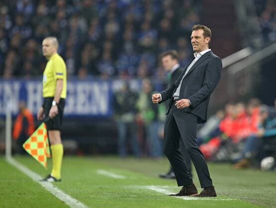 09.03.2017, Fussball UEFA Europa League 2016 2017, Achtelfinale, FC Schalke 04 - Borussia Mönchengladbach, in der VELTINS-Arena Gelsenkirchen. Trainer Markus Weinzierl (Schalke) 