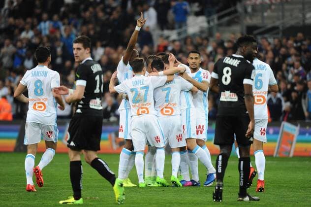Torjubel - Thauvin (OM) FOOTBALL : Olympique Marseille vs SCO Angers - Ligue1 - 10 03 2017 FranckPennant Panoramic 