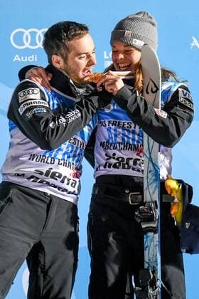SNOWBOARD, FREESTYLE SKIING - FIS WC 2017 SIERRA NEVADA,SPAIN,10.MAR.17 - SNOWBOARD, FREESTYLE SKIING - FIS Freestyle Ski and Snowboard World Championships, free ski aerials, men ladies final, award ceremony. Image shows Jonathon Lillis and Ashley Caldwell (USA). GEPAxpictures xOliverxLerch