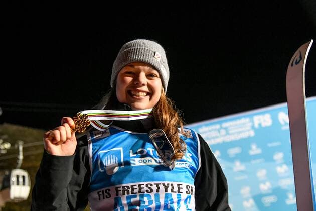 SNOWBOARD, FREESTYLE SKIING - FIS WC 2017 SIERRA NEVADA,SPAIN,10.MAR.17 - SNOWBOARD, FREESTYLE SKIING - FIS Freestyle Ski and Snowboard World Championships, free ski aerials, men ladies final, award ceremony. Image shows the rejoicing of Ashley Caldwell (USA) with her gold medal. GEPAxpictures xOliverxLerch