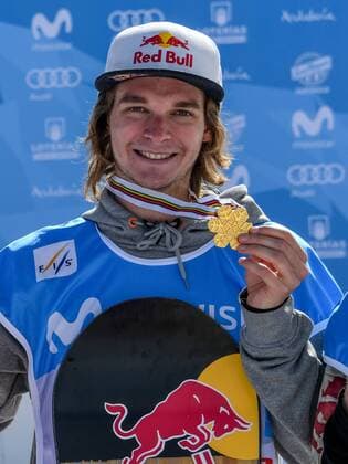 SNOWBOARD, FREESTYLE SKIING - FIS WC 2017 SIERRA NEVADA,SPAIN,11.MAR.17 - SNOWBOARDING - FIS Freestyle Ski and Snowboard World Championships, snowboard slopestyle, finals, men ladies, award ceremony. Image shows Seppe Smits (BEL). Keywords: medal. GEPAxpictures xOliverxLerch