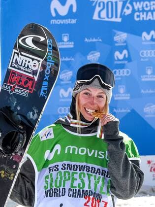 SNOWBOARD, FREESTYLE SKIING - FIS WC 2017 SIERRA NEVADA,SPAIN,11.MAR.17 - SNOWBOARDING - FIS Freestyle Ski and Snowboard World Championships, snowboard slopestyle, finals, men ladies, award ceremony. Image shows Laurie Blouin (CAN). Keywords: medal. GEPAxpictures xOliverxLerch